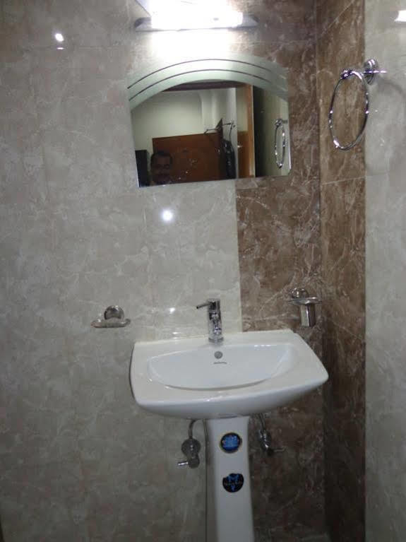 Hotel Thai International Bodh Gaya Ngoại thất bức ảnh